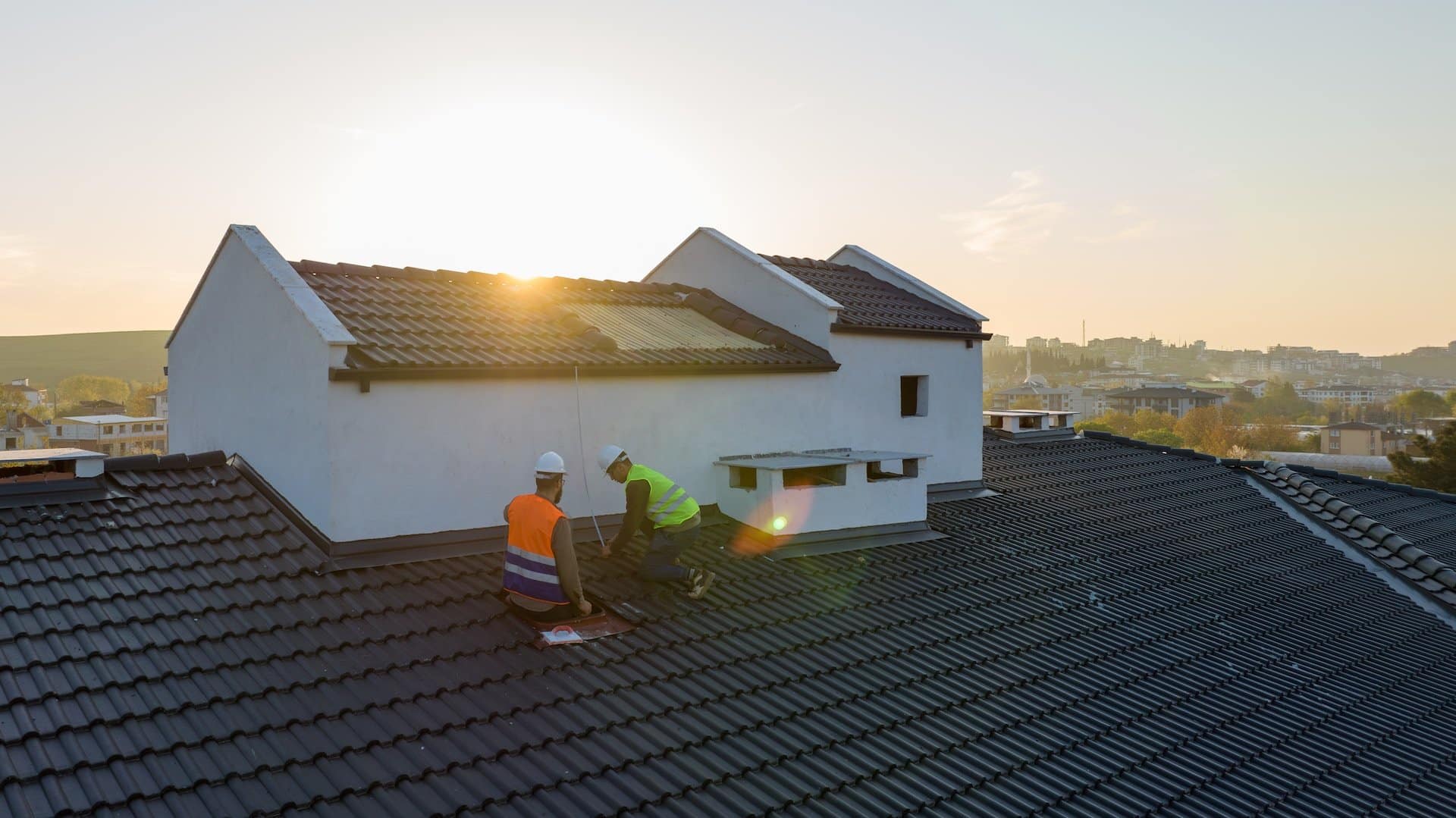 ahmet kurt syRKWKOKwtE unsplash | RAINTITE Roofing & Construction roof repair