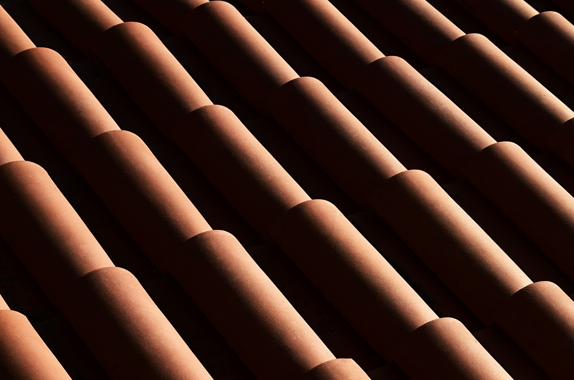chris barbalis aozTRYPsuaY unsplash | RAINTITE Roofing & Construction Roofing